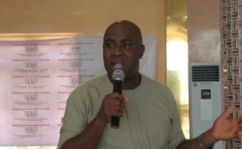 Dr Uzochukwu Amakom
